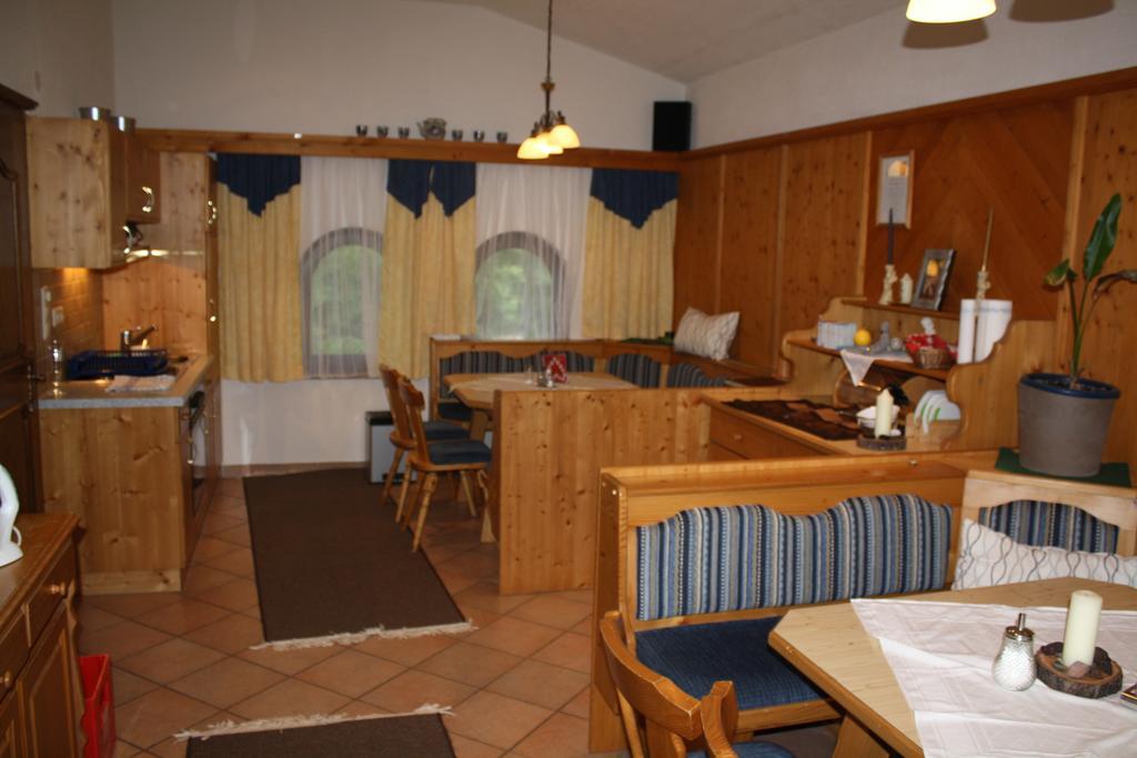 Schwarzenbacher Lungötz Δωμάτιο φωτογραφία
